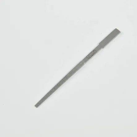 Diamentowy pilnik szczelinowy