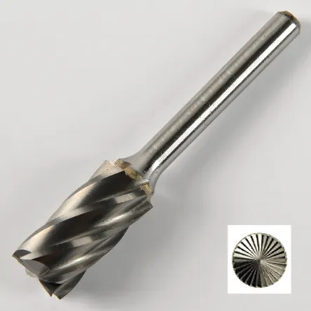 Frez obrotowy HM, z uzębieniem do metali niezależnych, cylinder z czołowym uzębieniem